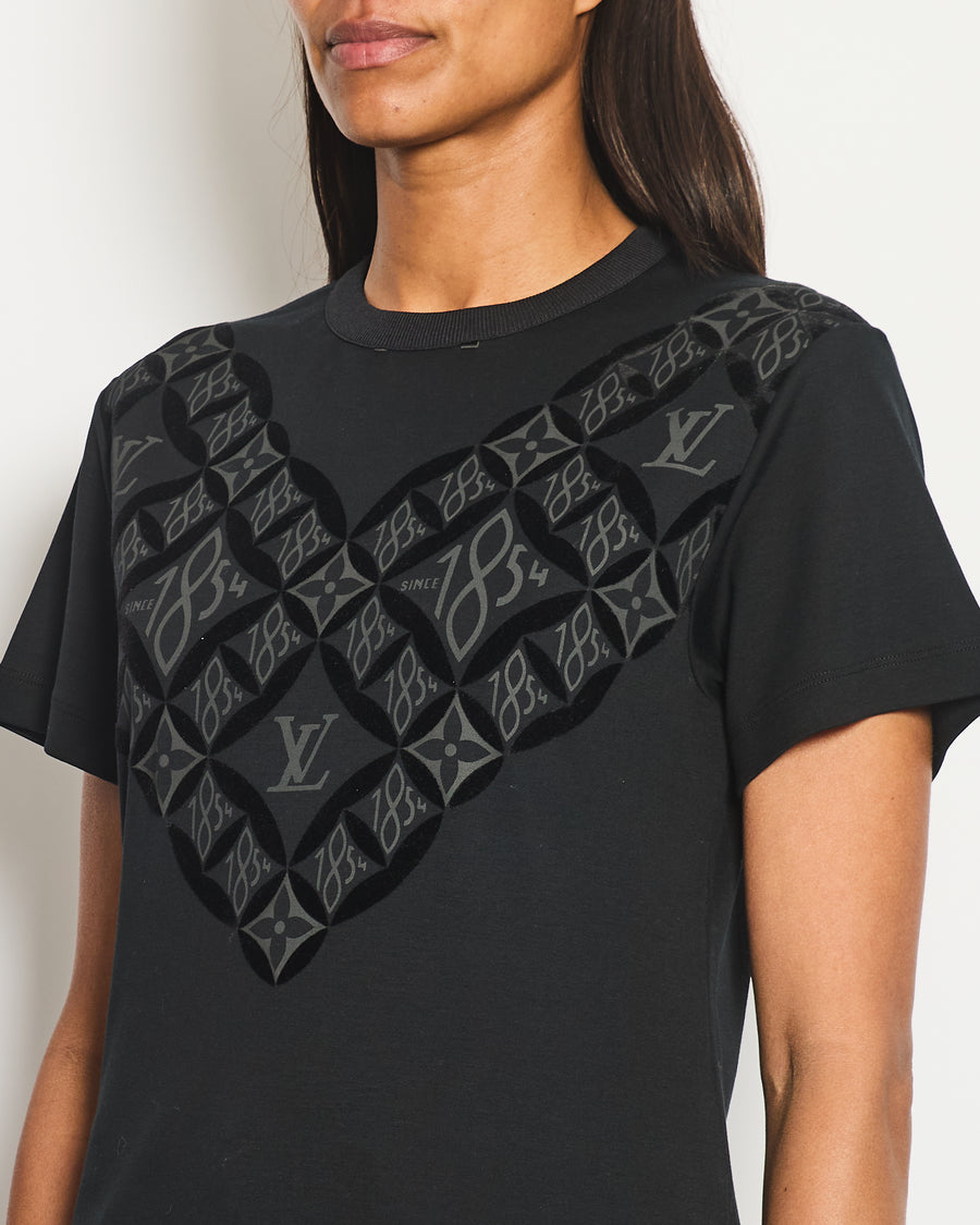 Louis Vuitton Black T-Shirt with Velvet Appliqué and Logo Details Size S (UK 8)