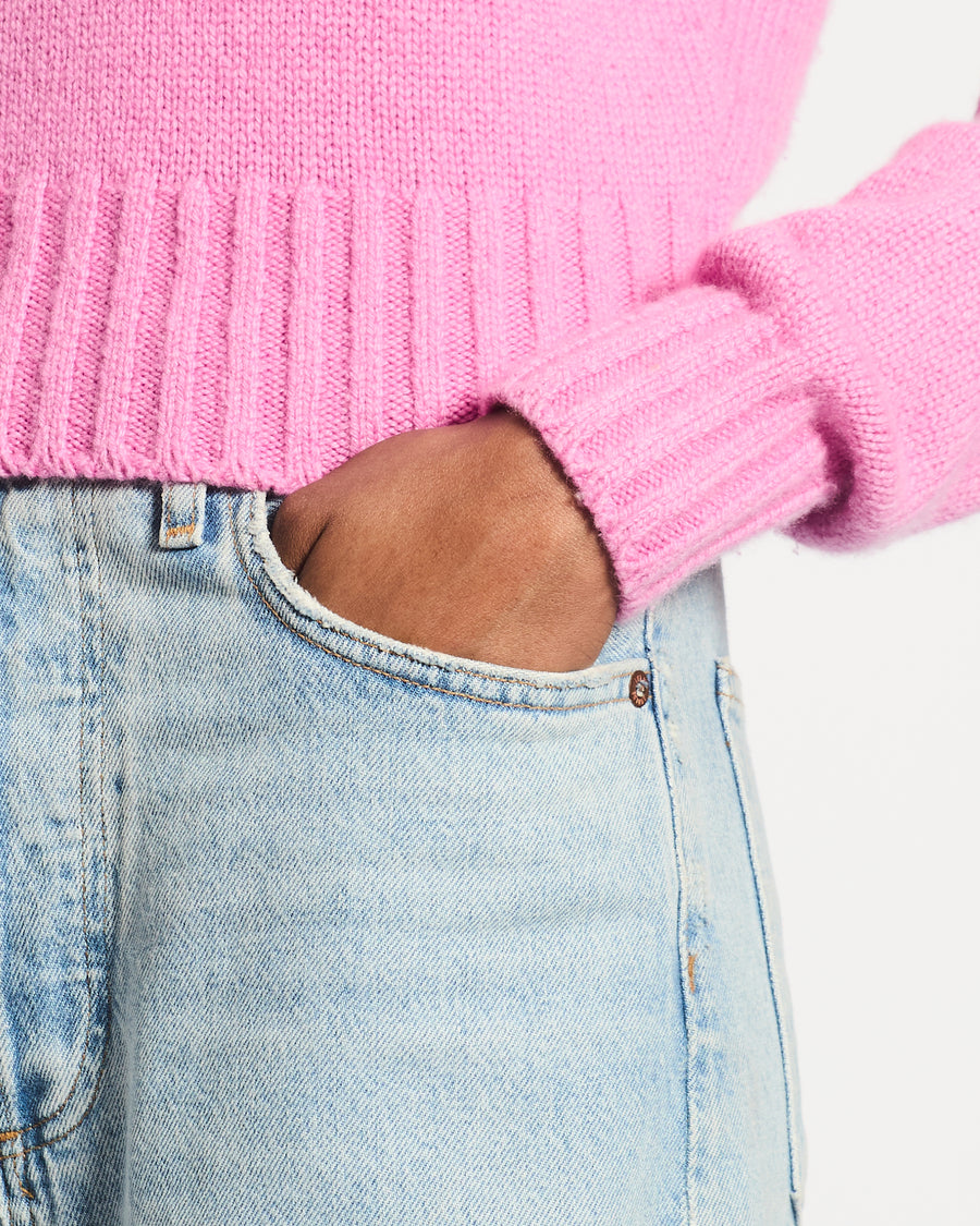 Chanel 20/B Pink Cashmere Jumper with Pearl Logo Detail Size FR 36 (UK 8)