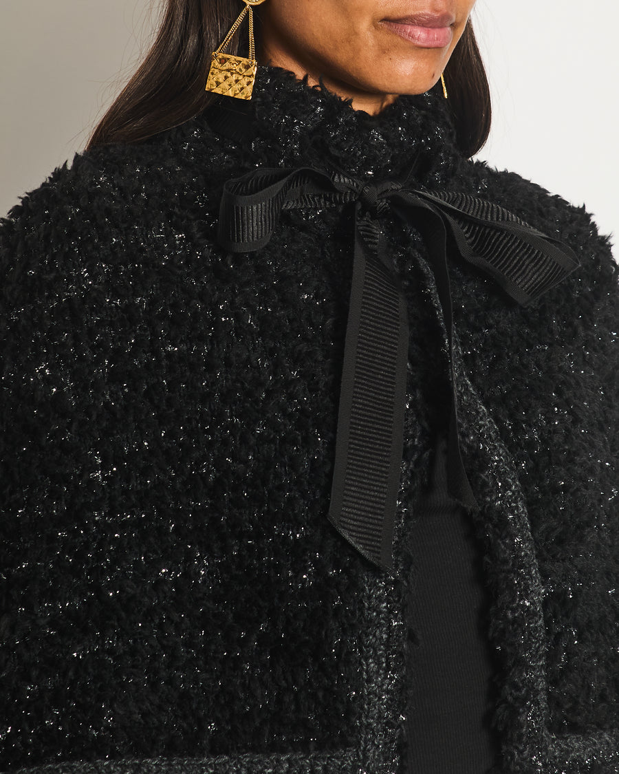 Chanel 16A Black Wool Textured Cape Jacket with Ribbon and CC Logo Detail Size FR 38/40 (UK 10/12)