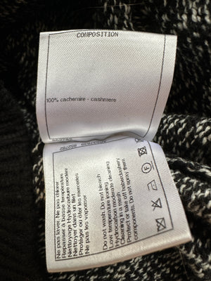 Chanel Black No5 Round Neck Cashmere Jumper with CC Detail Size FR 36 (UK 8)