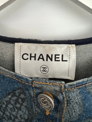 Chanel 21/A Flower Printed Denim Jacket with Silver CC Button Details Size FR 38 (UK 10)