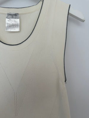 Chanel 08P Cream Sleeveless Knitted Short Dress with Silver CC Logo Button and Navy Hem Details Size FR 36 (UK 8)
