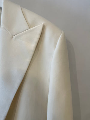 Magda Butrym Cream Satin Oversized Blazer Jacket with Padded Shoulders Size FR 34 (UK 6) RRP £2,070