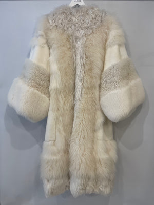 Dolce and Gabbana White Layered Fur Coat Size IT 44 (UK 12)