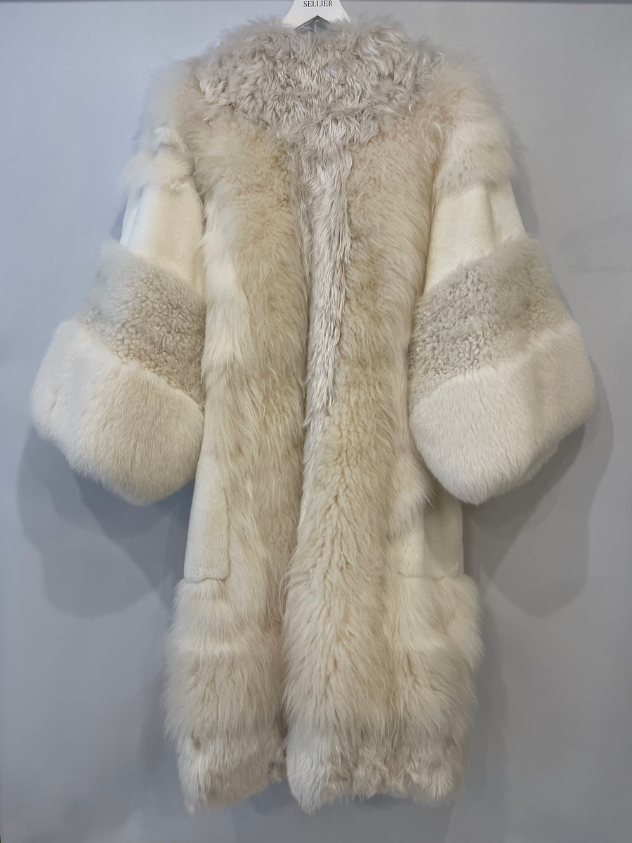 Dolce and Gabbana White Layered Fur Coat Size IT 44 (UK 12)