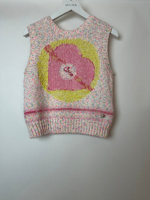 Chanel 24C Resort Pastel Pink & Yellow Sleeveless Knit Jumper and Shorts Set with Cupid Heart "Coco" Detail Top Size FR 34 (UK 6)