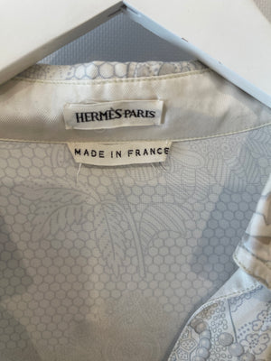 Hermès White and Grey "Doigts de fée" Silk Printed Shirt Size FR 38 (UK 10)
