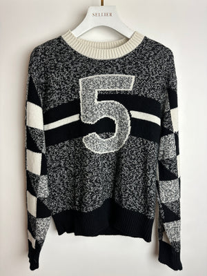 Chanel Black No5 Round Neck Cashmere Jumper with CC Detail Size FR 36 (UK 8)