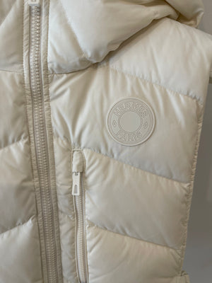 Hermès White Sleeveless Cropped Puffer Jacket with Logo Detail Size FR 38 (UK 10) RRP £2,400