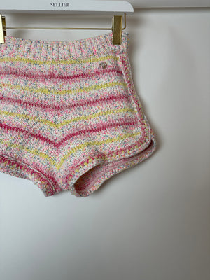Chanel 24C Resort Pastel Pink & Yellow Sleeveless Knit Jumper and Shorts Set with Cupid Heart "Coco" Detail Top Size FR 34 (UK 6)