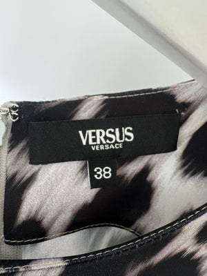 Versus Versace Black, White Leopard Print Dress with Gold Pin Detail Size IT 38 (UK 6)
