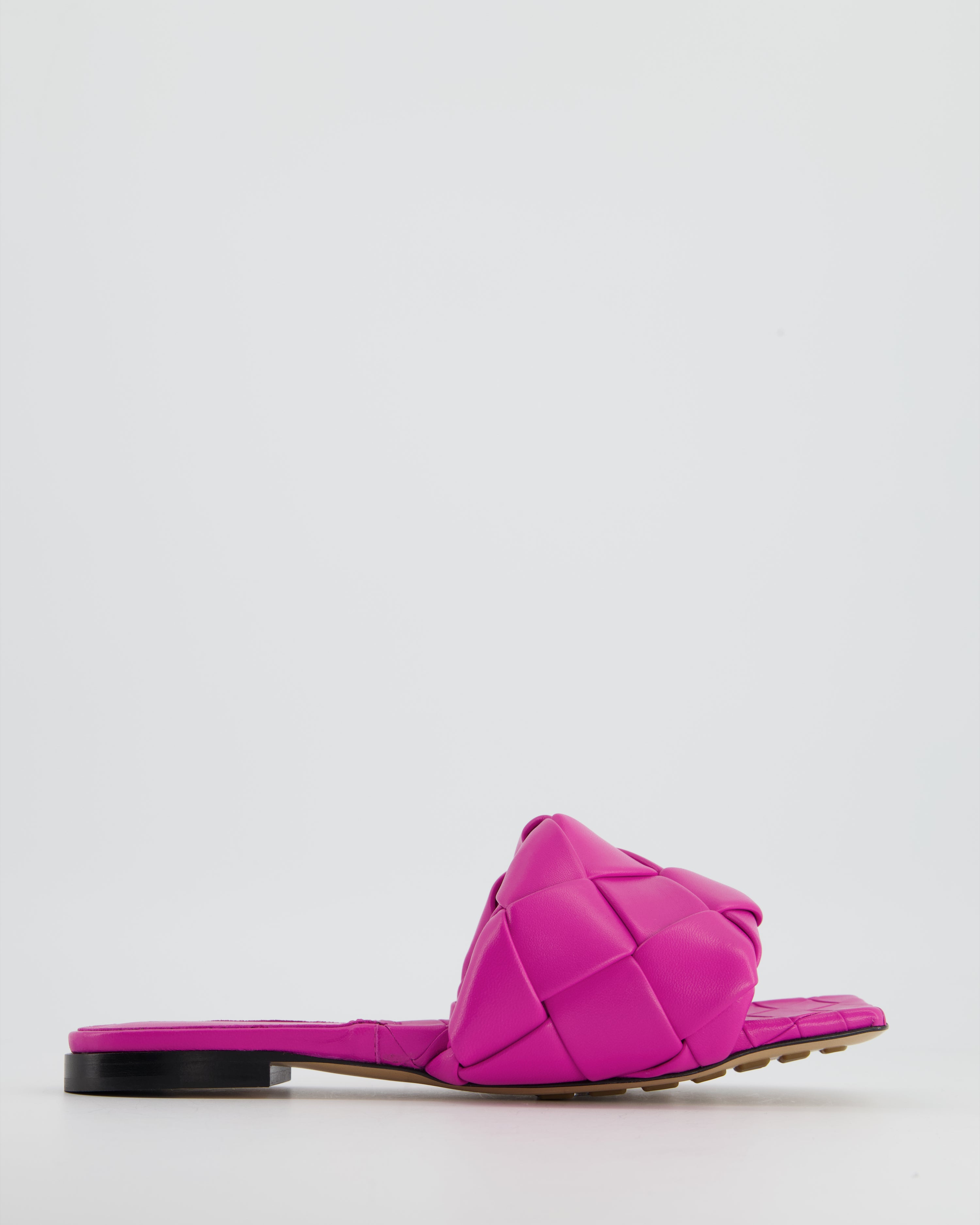 Bottega Veneta Fuchsia Leather Lido Intrecciato Flat Sandals Size