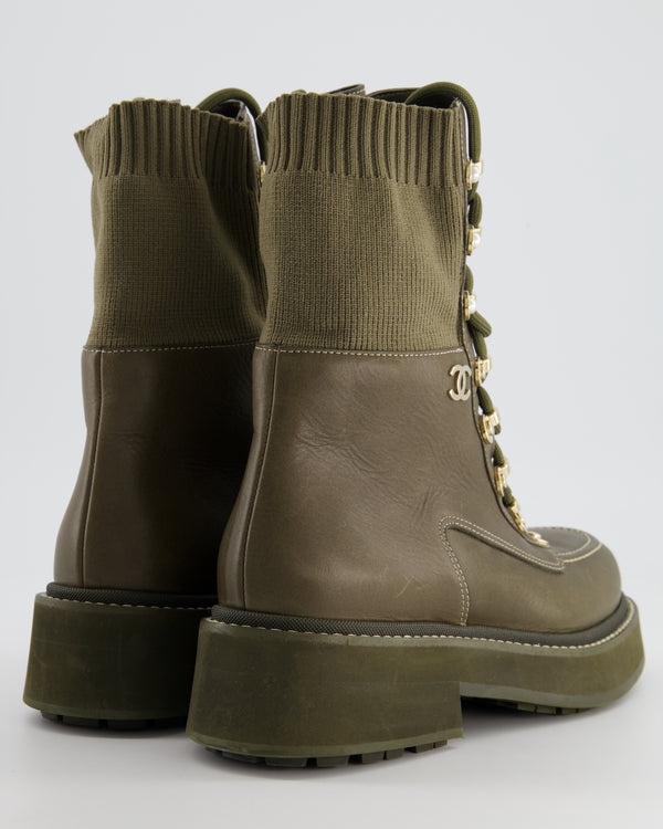 *HOT* Chanel Khaki Green Leather Platform Boots with CC Gold Logo Size EU 37.5
