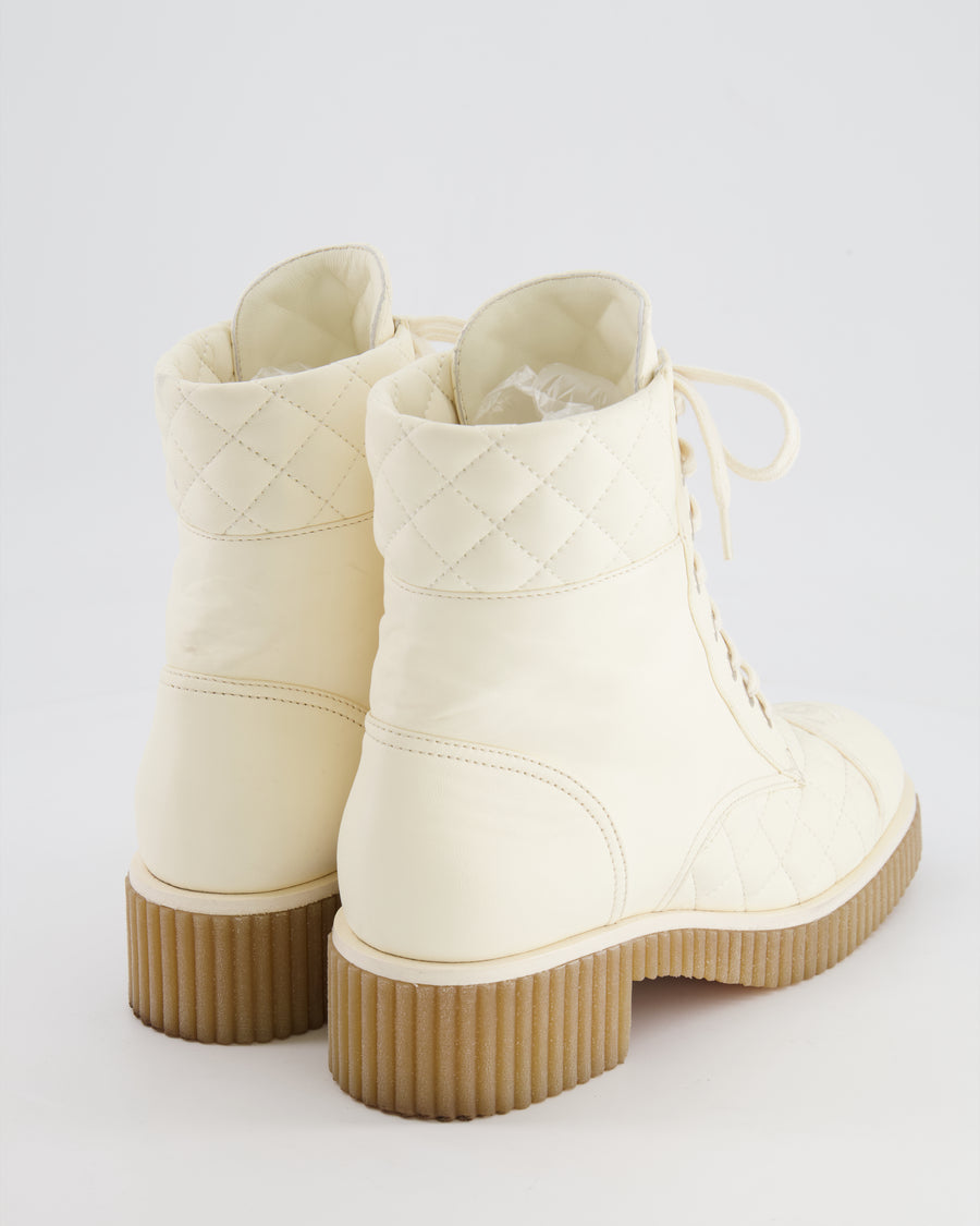 Chanel Cream Leather Quilted Boots with CC Logo Detail Size EU 40