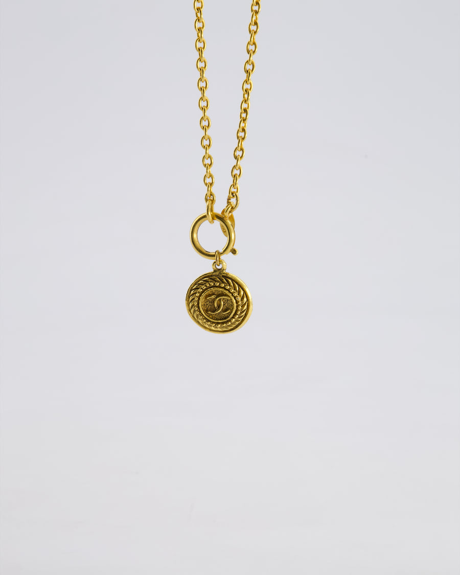 Chanel Vintage Gold Chocker Necklace With CC Medallion Pendant