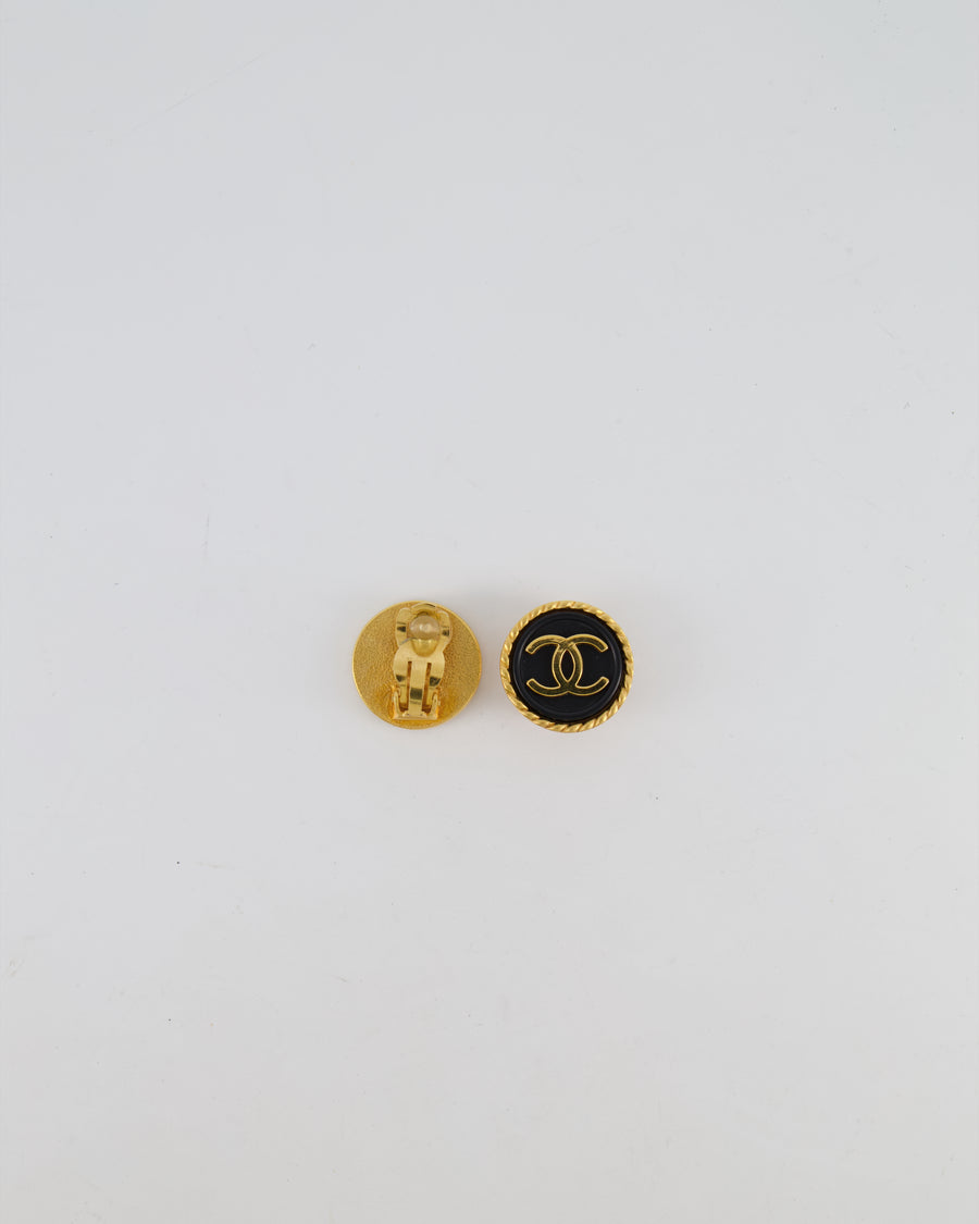 Chanel 96A Vintage Gold Twisted and Black Small Round Clip-On Earrings with CC Logo