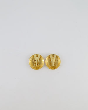 Chanel Vintage Gold and Black Textured Round Clip-On Earrings with Gold CC Logo