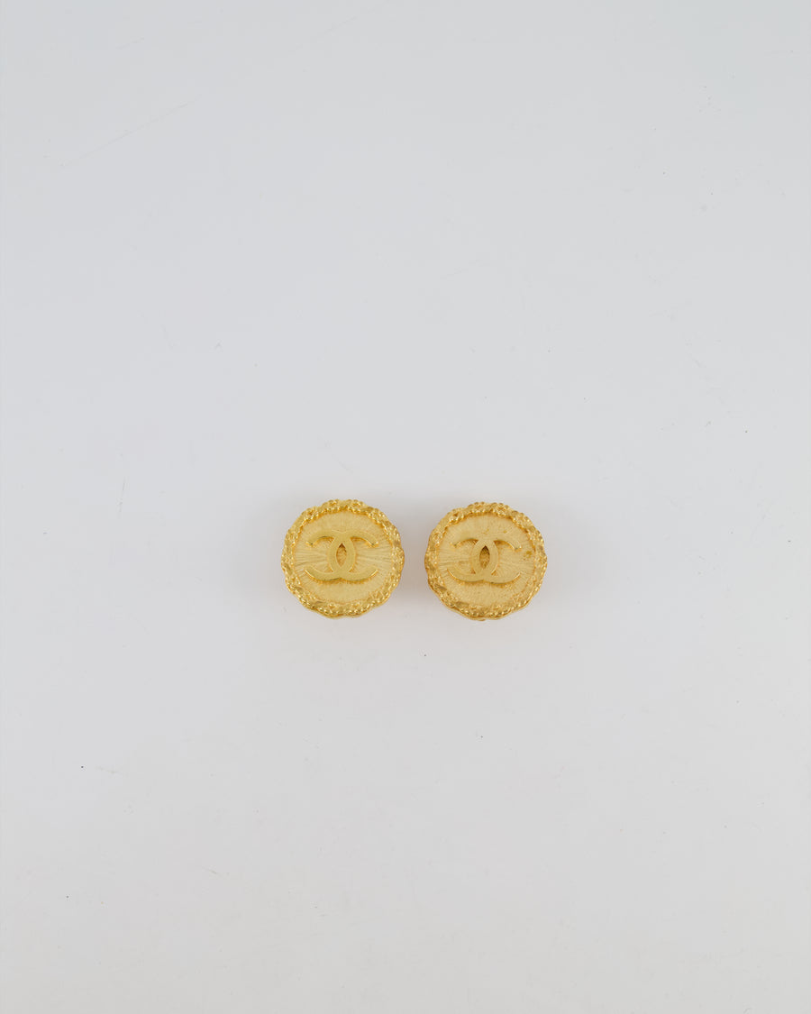 Chanel 93A Vintage Gold Textured Round Clip-On Earrings with CC Logo Detail
