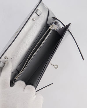 *SUPER RARE* Hermès Kelly To Go Bag in Argent Chevre Chamkila Leather with Palladium Hardware