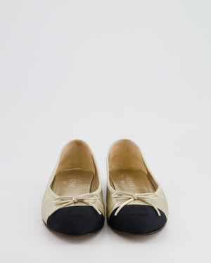Chanel Gold and Black Ballet Flats with CC Logo Size EU 38