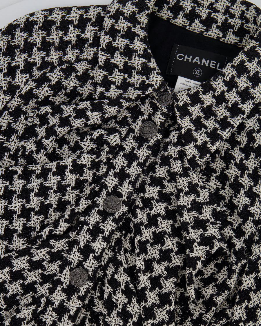 Chanel Black and White Houndstooth Tweed Jacket with CC Logo Buttons Size FR 36 (UK 8)