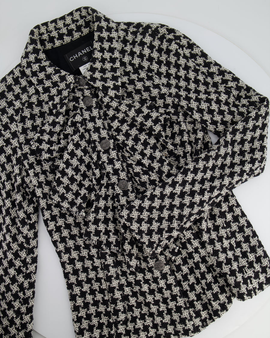 Chanel Black and White Houndstooth Tweed Jacket with CC Logo Buttons Size FR 36 (UK 8)