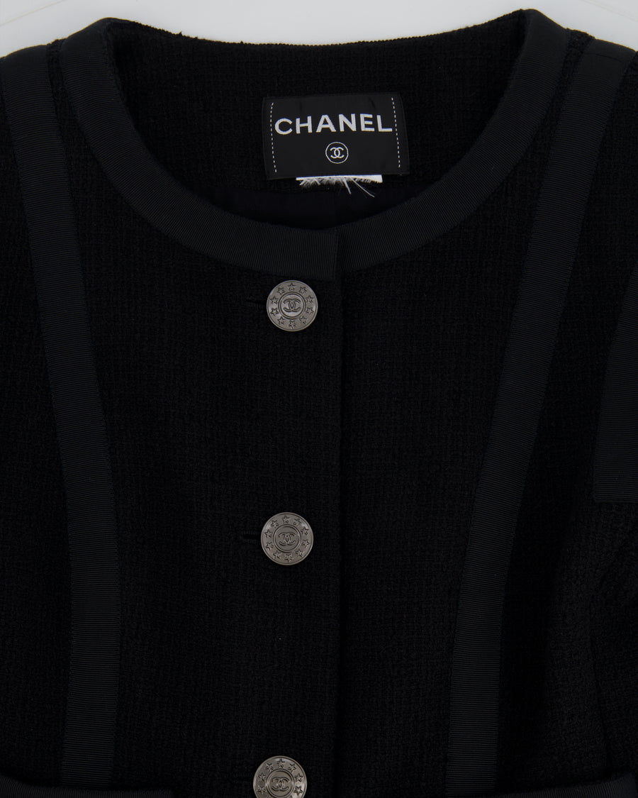 Chanel Black Vintage Tweed Jacket with Ribbed Fabric Trim Details and Silver CC Logo Star Buttons Size FR 38 (UK 10)