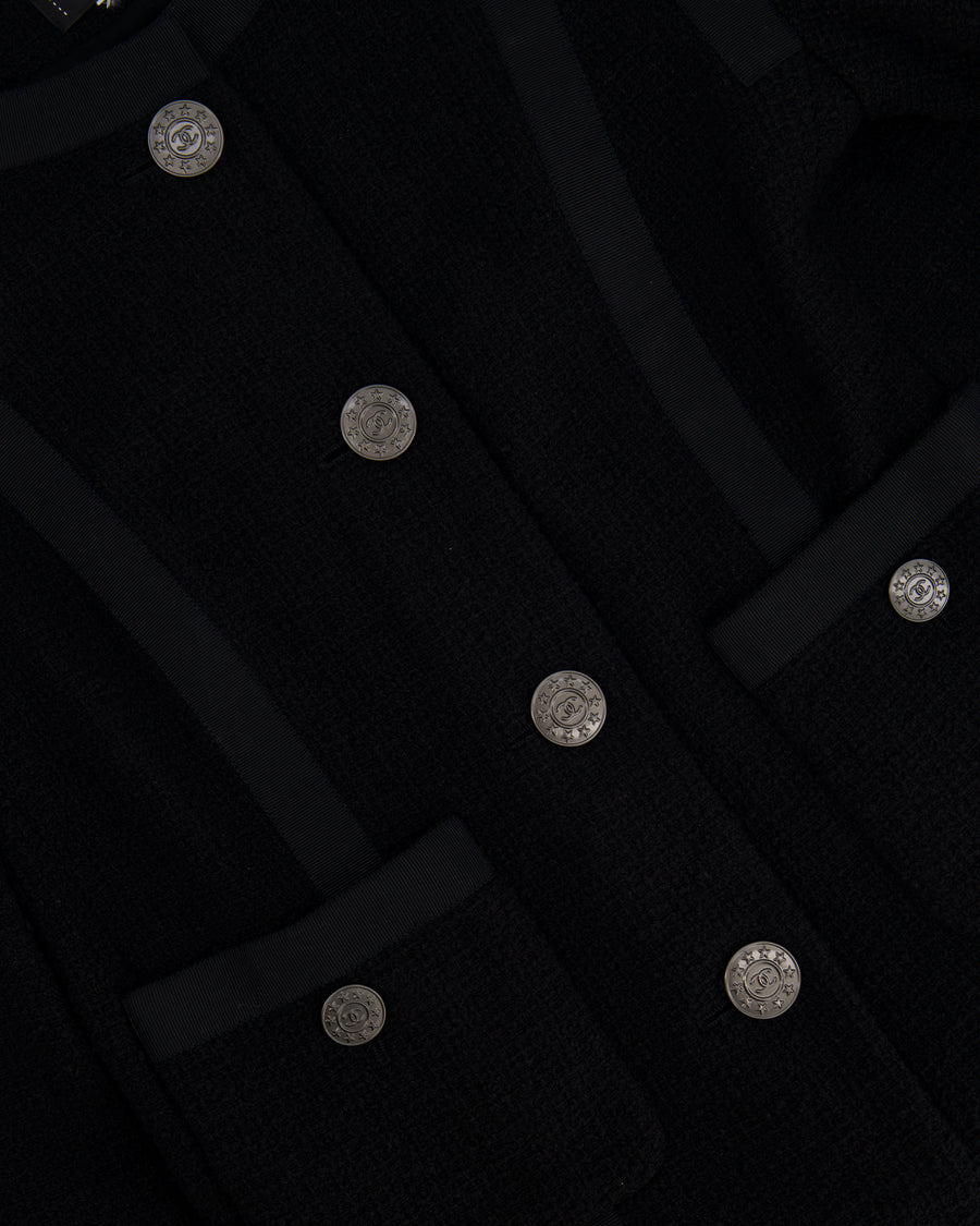 Chanel Black Vintage Tweed Jacket with Ribbed Fabric Trim Details and Silver CC Logo Star Buttons Size FR 38 (UK 10)