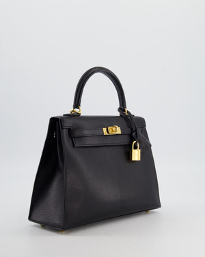 *SUPER RARE* Hermès Kelly 25 Sellier Bag in Noir Chèvre Chamkila Leather with Gold Hardware