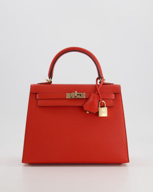 Hermès HSS Kelly 25 Verso Sellier Bag in Capucine Chèvre Mysore Leather and Gold Interior with Permabrass Hardware