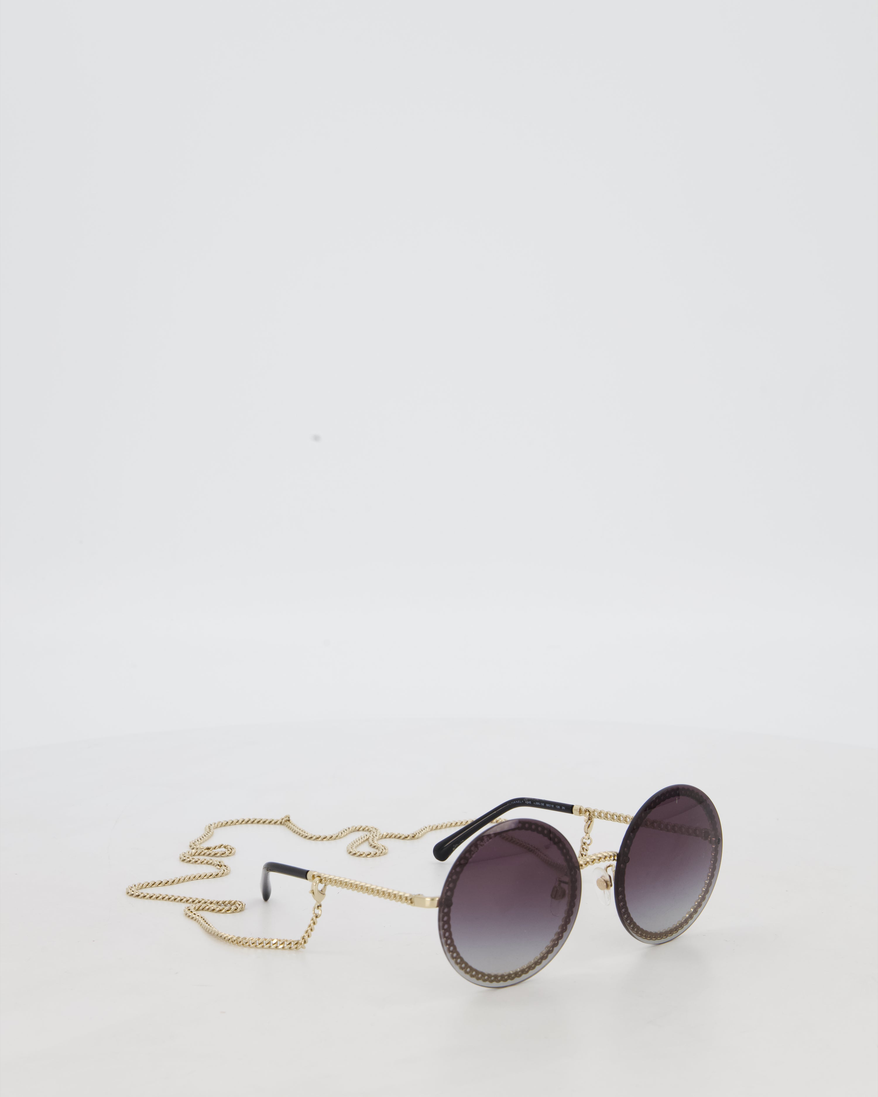 CHANEL ombré sunglasses pre-loved. Chanel Y2K pink ombre sunglasses - Lanabu main image 3