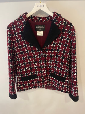 Chanel Fall 2015 Burgundy and Black Tweed Jacket with Black CC Logo Buttons Size FR 40 (UK 12)