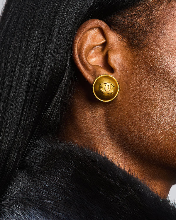 Chanel Vintage Brushed Gold CC Logo Round Clip-On Earrings
