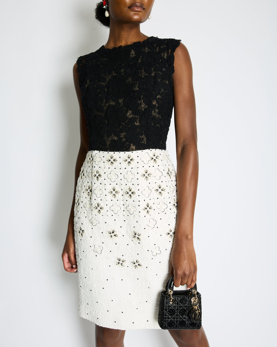 Oscar De La Renta Black and White Embellished Tweed Midi Dress Size US 8 (UK 12)