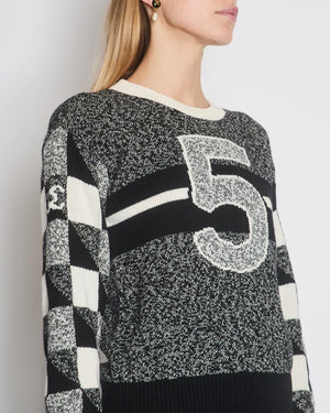 Chanel Black No5 Round Neck Cashmere Jumper with CC Detail Size FR 36 (UK 8)