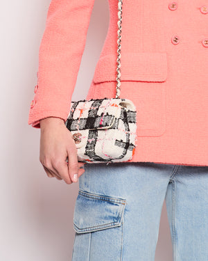 Chanel Vintage 97P Coral Pink Double Breasted Tweed Blended Wool Jacket Detail Size FR 42 (UK 14)