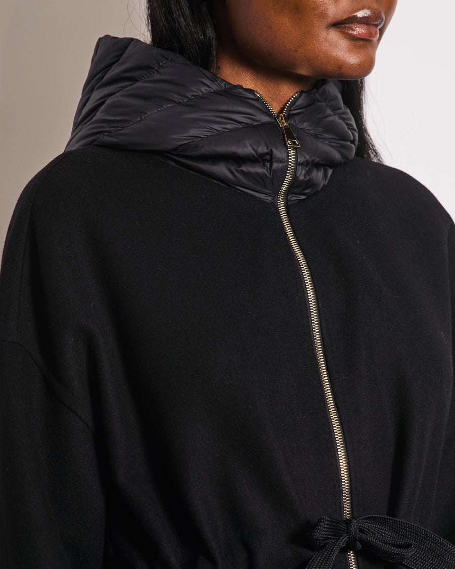 Moncler Black Hooded Jacket with Mink Sleeve Pocket and Waist Tye Detail Size 3 (UK 14)