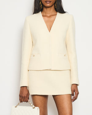 Gucci Current Season Cream Wool Boucle-Tweed Mini Skirt and Blazer Jacket Set With Silver Logo Detail Size IT 38 (UK 6) RRP 3120£