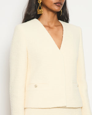 Gucci Current Season Cream Wool Boucle-Tweed Mini Skirt and Blazer Jacket Set With Silver Logo Detail Size IT 38 (UK 6) RRP 3120£