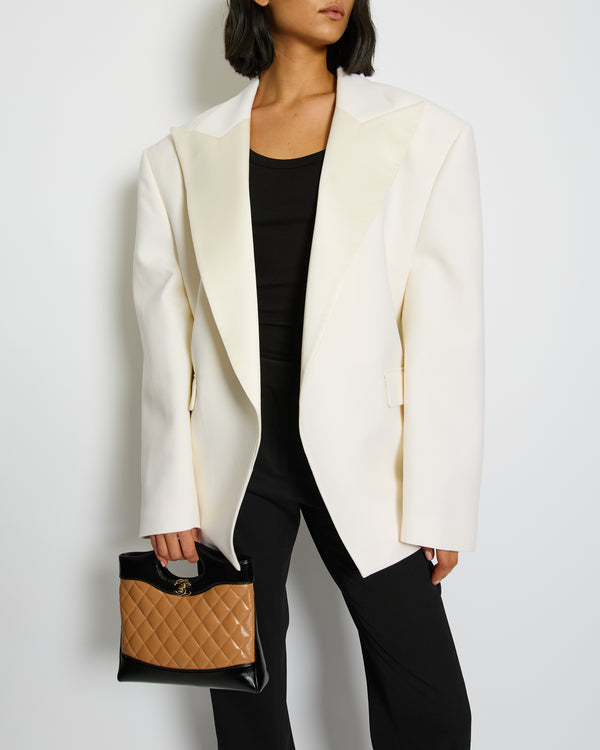 Magda Butrym Cream Satin Oversized Blazer Jacket with Padded Shoulders Size FR 34 (UK 6) RRP £2,070