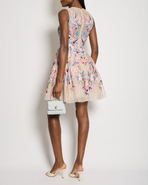 Zuhair Murad 2013 Pink Lace Mini Dress with Floral Embroidery Detail Size FR 34 (UK 6)