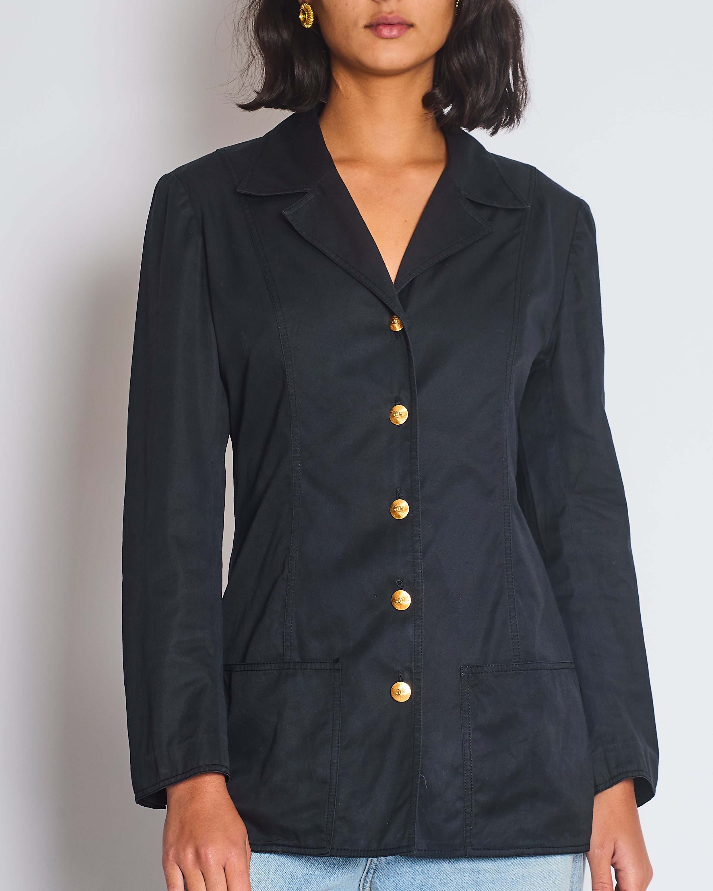 CHANEL テーラードジャケット ブラック 38 シャネル ジャケット CHANEL ブラック CC ロゴ エンブレム