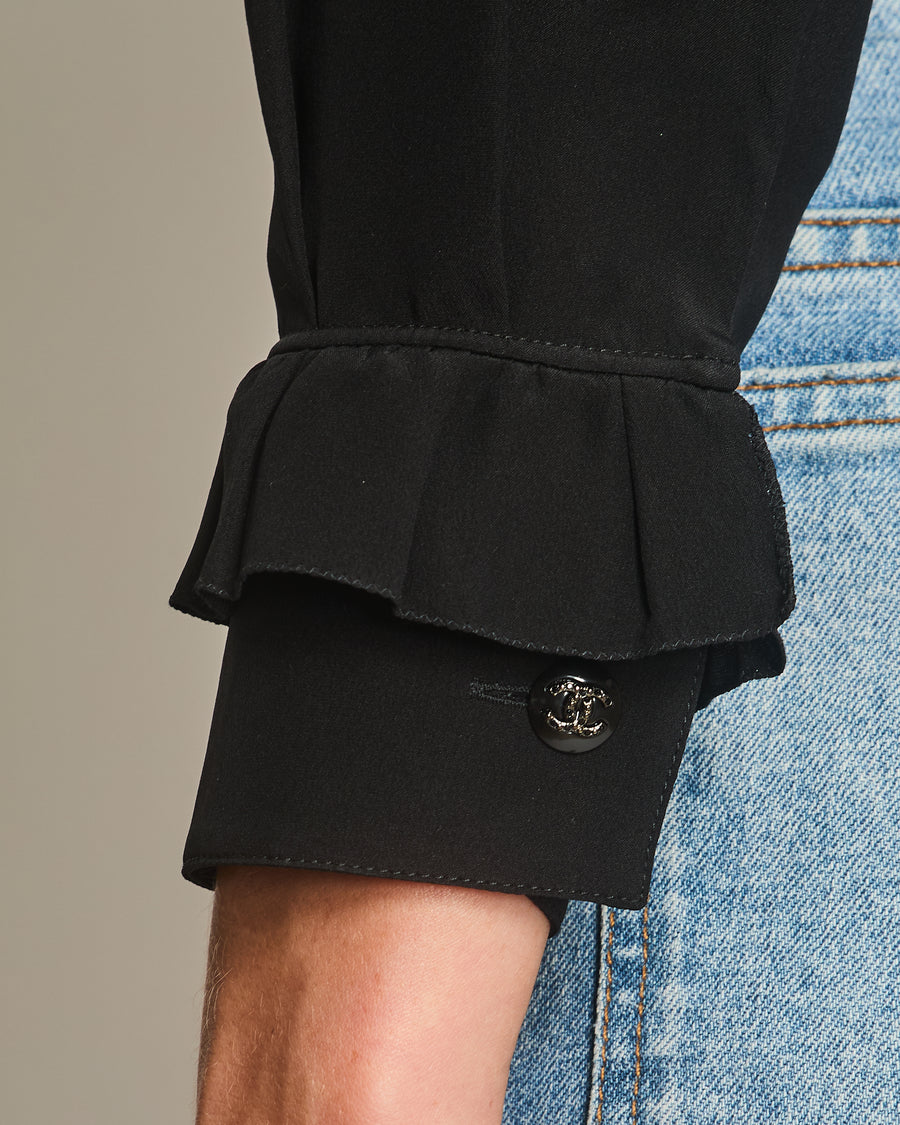 Chanel Black Silk Cropped tie-Up Shirt with Ruffle Detail Size FR 34 (UK 6)