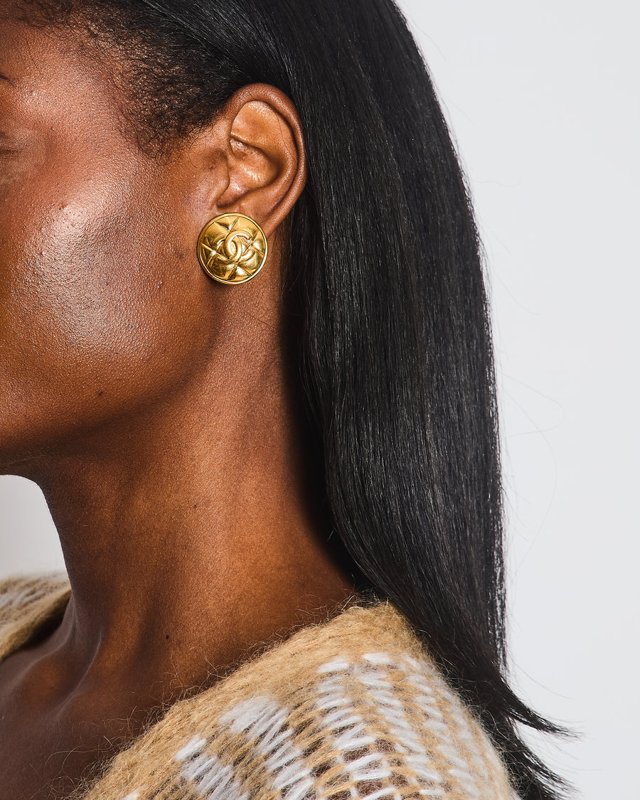 Chanel Vintage Gold Round Earrings with Quilted Pattern Detail and CC Logo
