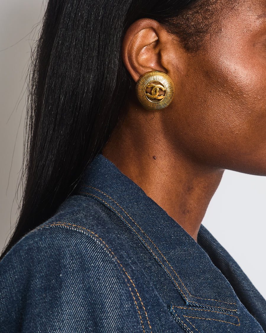 Chanel Vintage Gold Large Round Button Clip On Earrings with Striped Detail and CC Logo
