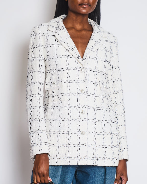 Chanel 23/S Black and White Plaid Tweed Long Line Button Down Jacket with Pocket Detail Size FR 38 (UK 10)