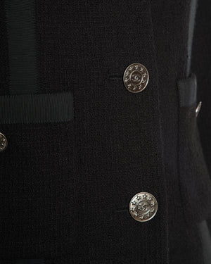 Chanel 13/P Black Vintage Tweed Jacket with Ribbed Fabric Trim Details and Silver CC Logo Star Buttons Size FR 38 (UK 10)
