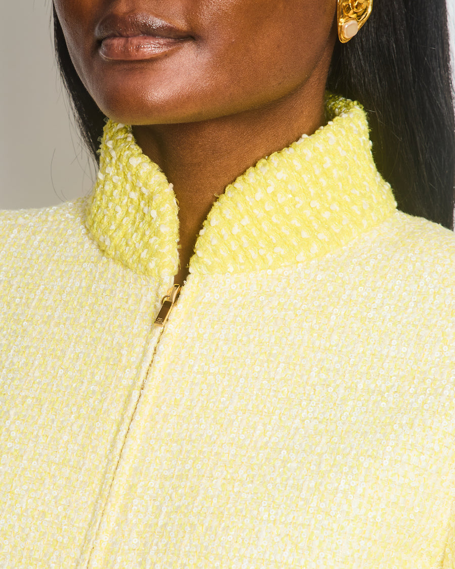 Chanel 19P Pastel Yellow Short Sleeve Tweed Bomber Jacket with CC Logo Detail Size FR 34 (UK 6)
