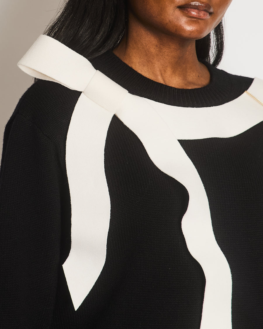Chanel 25AW Black Cashmere Knitted Short-Sleeved Long Sleeve Dress with Ivory Long Bow Detail Size FR 38 (UK 10)