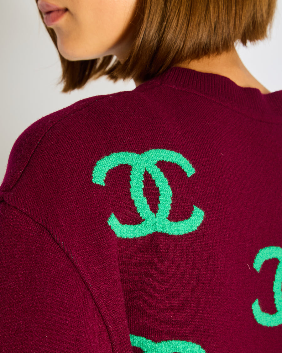 Chanel 21/P Burgundy Cashmere Sweater with Green CC Logo Detail Size FR 36 (UK 8)